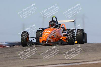 media/Oct-26-2025-CalClub SCCA (Sun) [[8ce1e69566]]/Group 3/Grapevine/